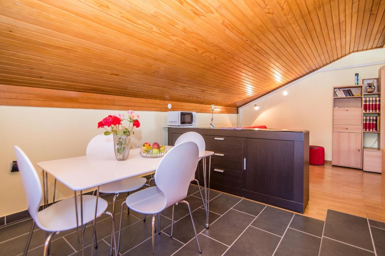 Apartment Vesna 罗维尼 外观 照片