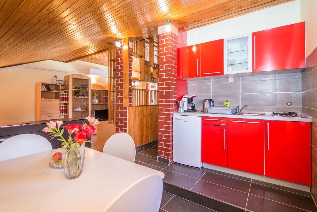 Apartment Vesna 罗维尼 外观 照片