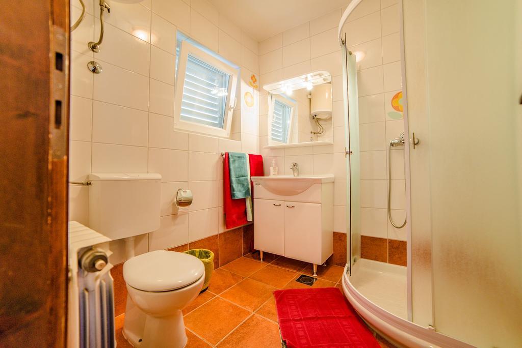 Apartment Vesna 罗维尼 外观 照片