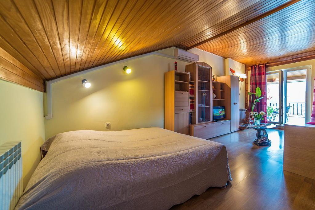 Apartment Vesna 罗维尼 外观 照片